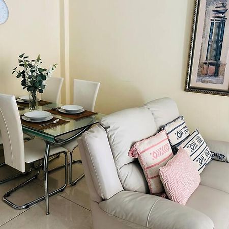 Flat On The Paseo Maritamo! Apartment Естепона Екстериор снимка