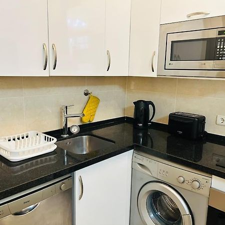 Flat On The Paseo Maritamo! Apartment Естепона Екстериор снимка
