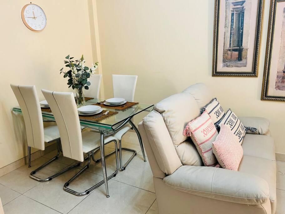 Flat On The Paseo Maritamo! Apartment Естепона Екстериор снимка